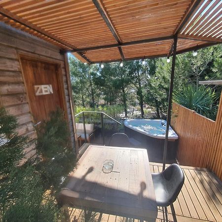 Les Jardins De L'Oustal Villa Narbonne Exterior photo